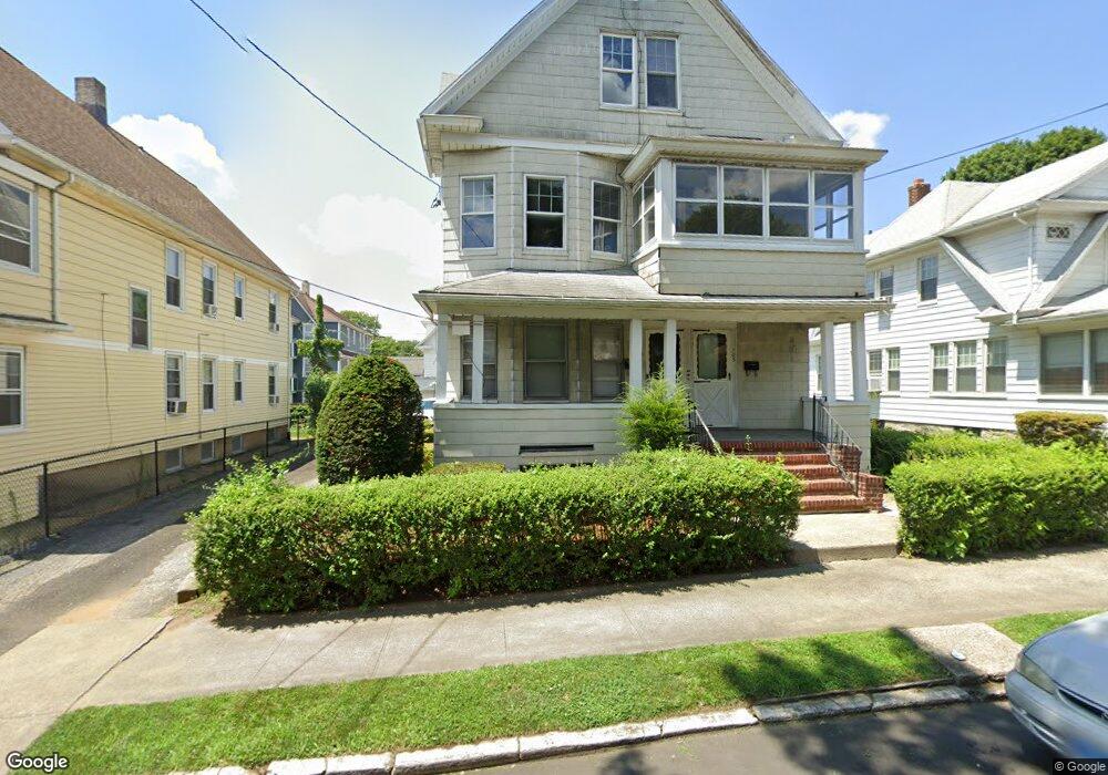 101 Kent Ave unit 103, Bridgeport, CT 06610 - photo 1