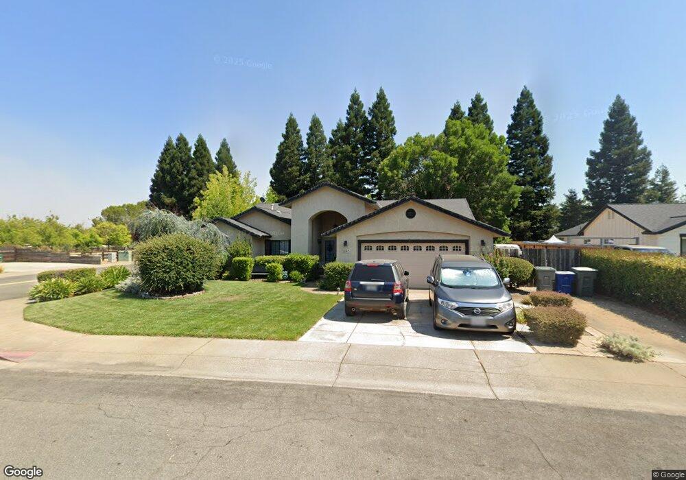 2197 Hemingway St, Redding, CA 96003 - photo 1