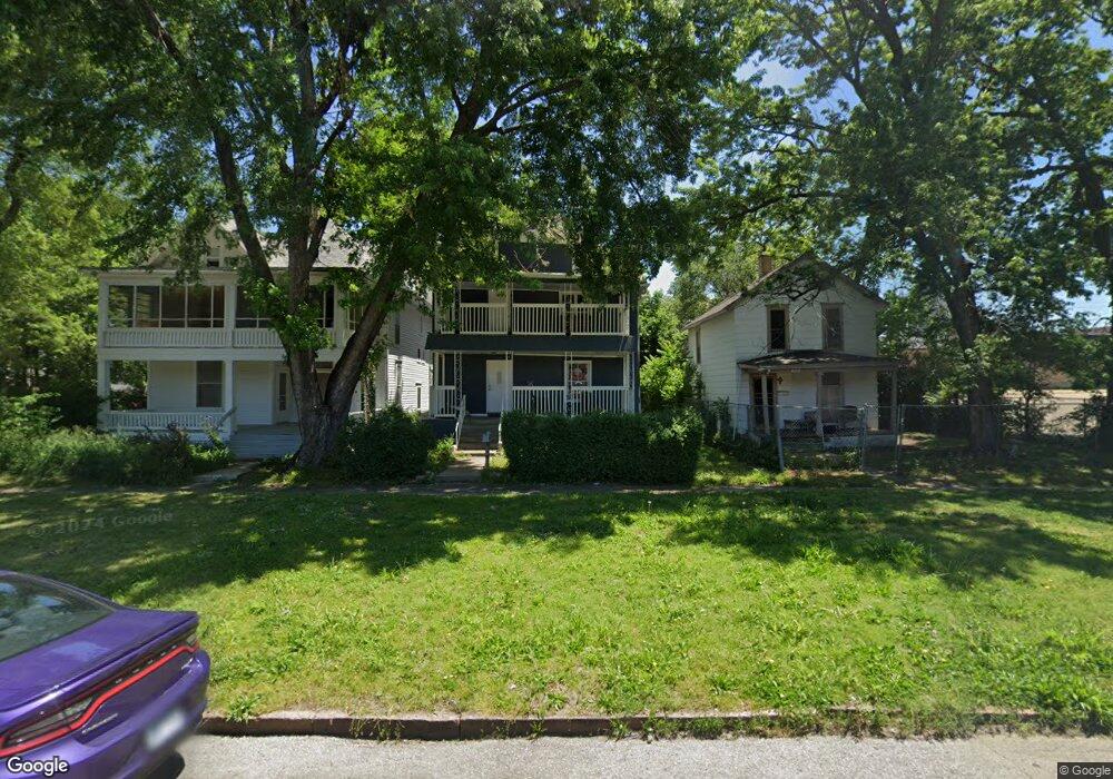 716 SW Tyler St, Topeka, KS 66603 - photo 1