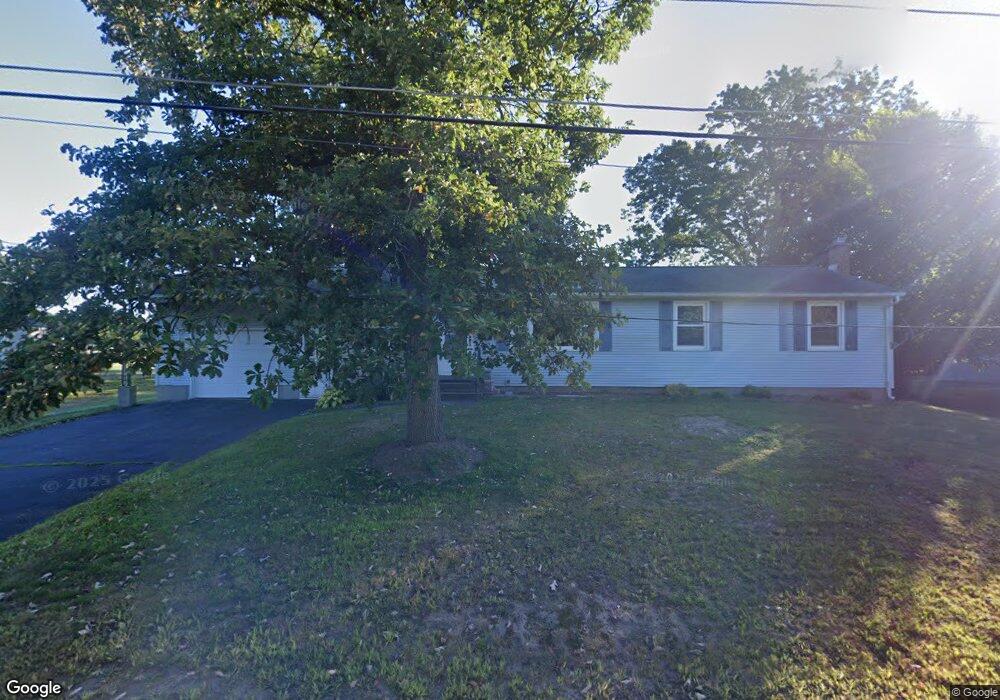 11 Middlesex Dr, Enfield, CT 06082 - photo 1