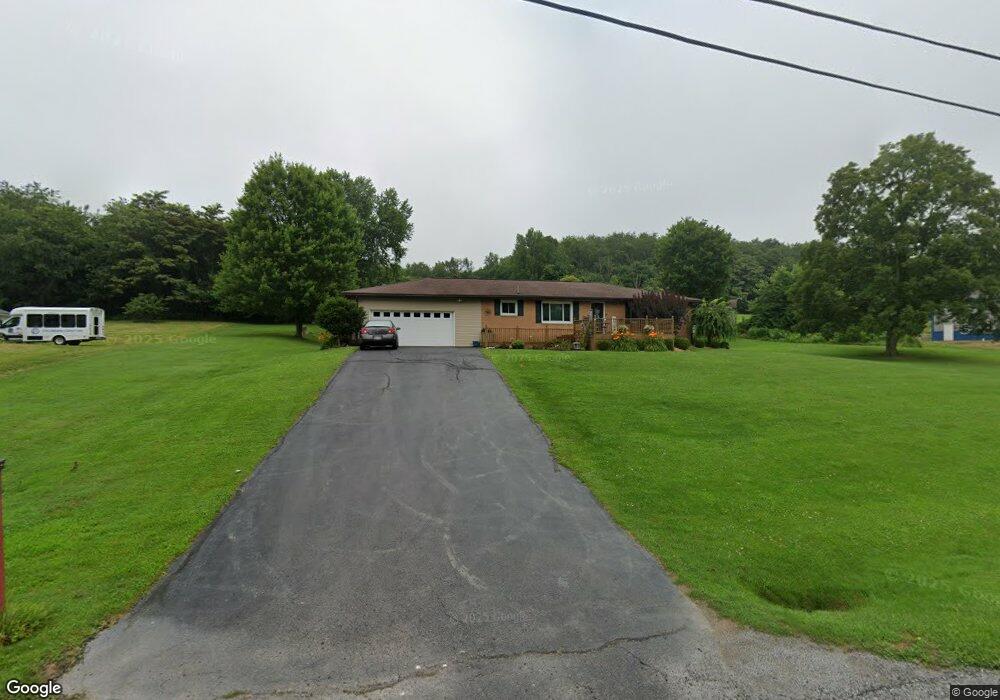 47092 McDonald St, East Liverpool, OH 43920 - photo 1