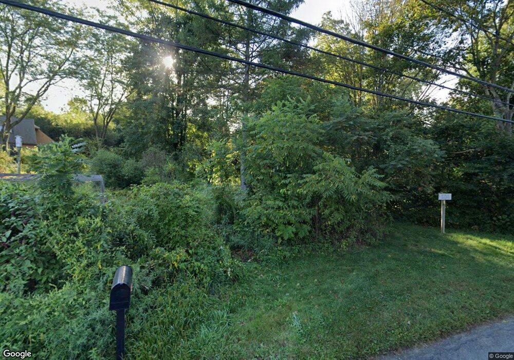 356 Middle St, Amherst, MA 01002 - photo 1