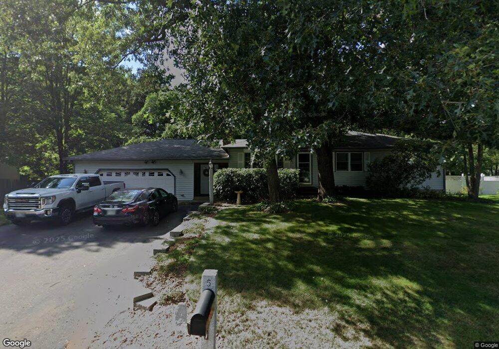 5 Broken Ground Dr, Concord, NH 03301 - photo 1