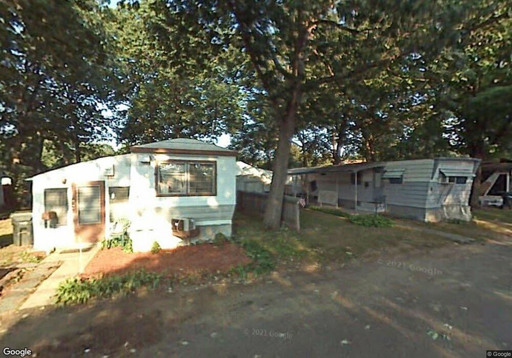 79 Mobile Home Way, Springfield, MA 01119 - photo 1