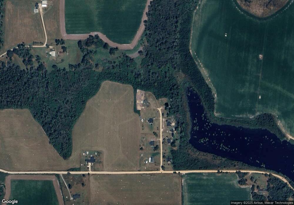 157 Miss Tillie Ln, Pearson, GA 31642 - photo 1