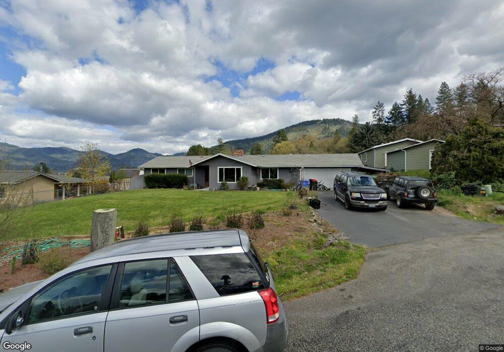 2099 Montgomery Ln, Grants Pass, OR 97527 - photo 1