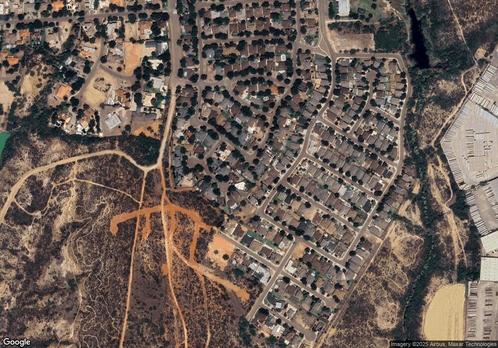 513 Nightingale Bend, Laredo, TX 78045 - photo 1