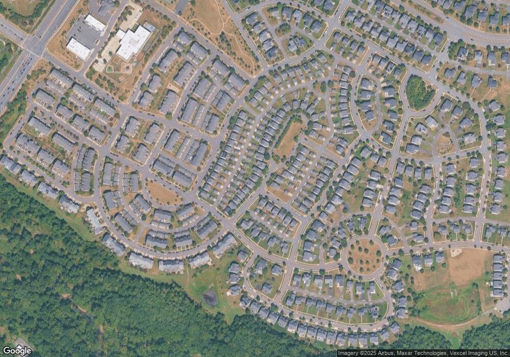 2480 Five Fathom Cir, Woodbridge, VA 22191 - photo 1