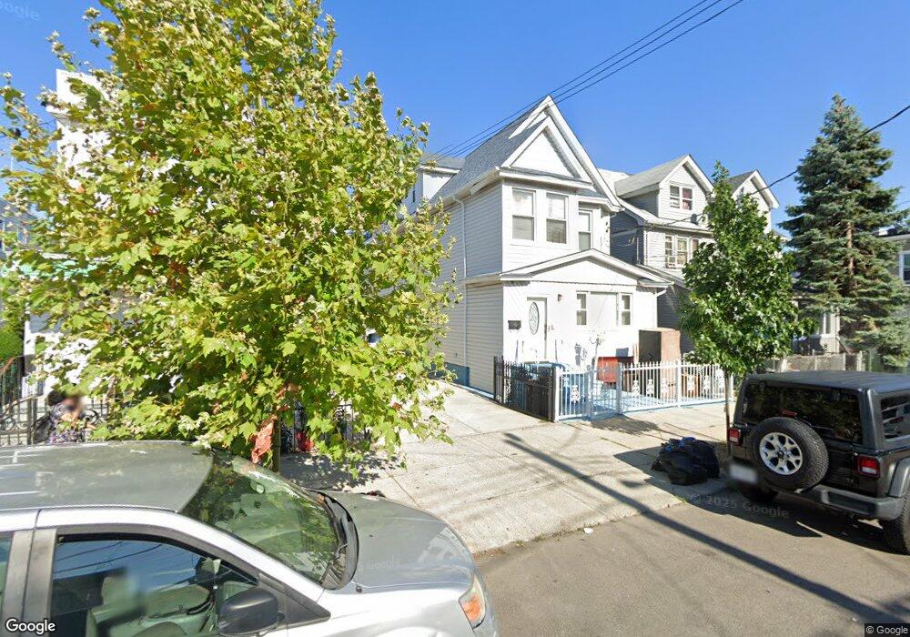 9745 107th St, Ozone Park, NY 11416 - photo 1