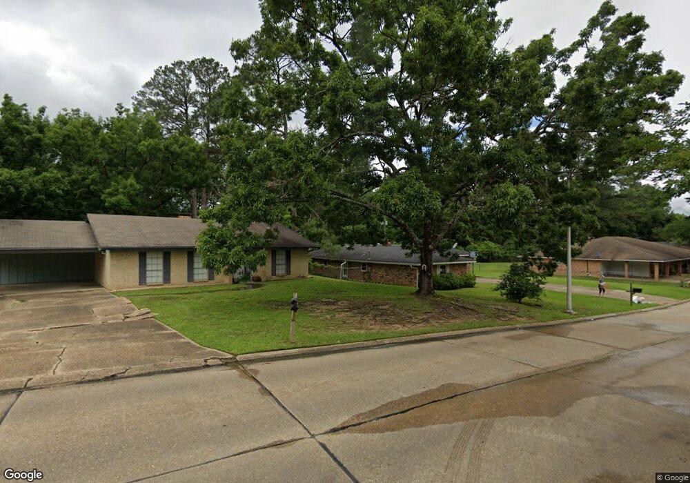 611 Highland Dr, Pineville, LA 71360 - photo 1