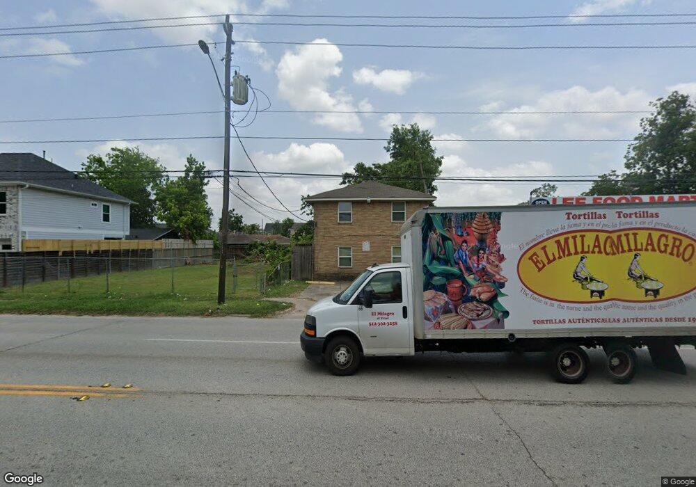 3202 Yale St, Houston, TX 77018 - photo 1