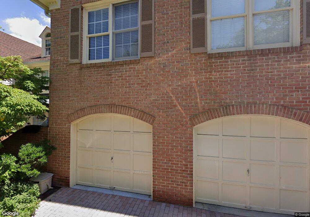 5706 Mayfair Manor Dr unit 92, North Bethesda, MD 20852 - photo 1