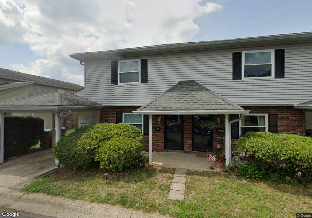 2070 Kingdom Dr, Columbus, IN 47201 - photo 1