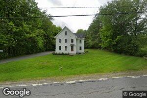 10 Litchfield Rd, Hallowell, ME 04347