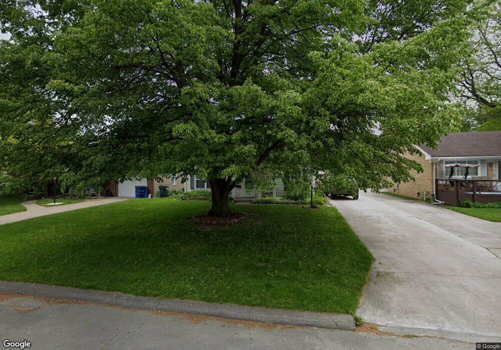 5104 Oldham Dr, Toledo, OH 43613 - photo 1