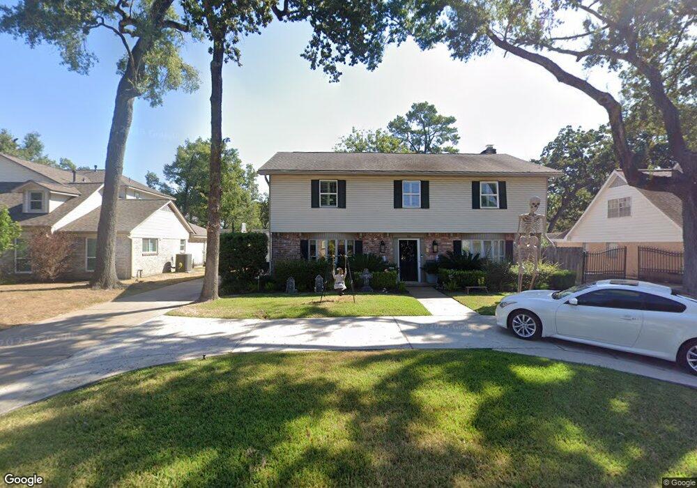 866 N Wilcrest Dr, Houston, TX 77079 - photo 1