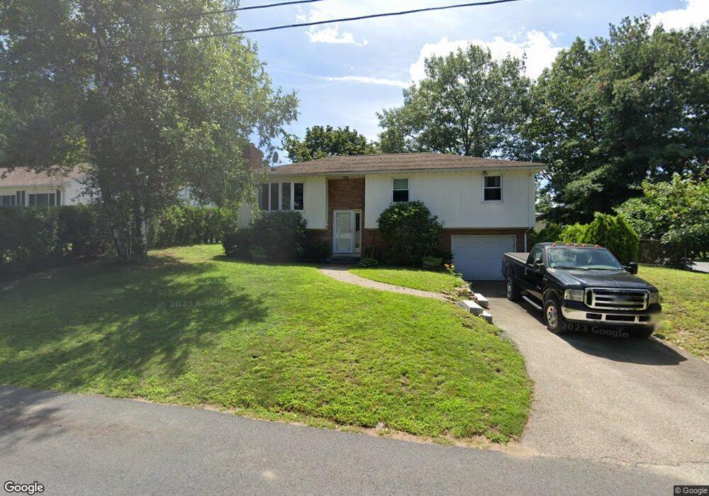 2 Colonial Dr, Lawrence, MA 01843 - photo 1