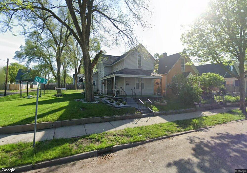 926 S 3rd St, Elkhart, IN 46516 - photo 1