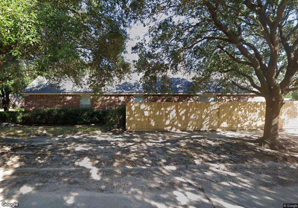 8530 Waiting Spring Ln, Houston, TX 77095 - photo 1