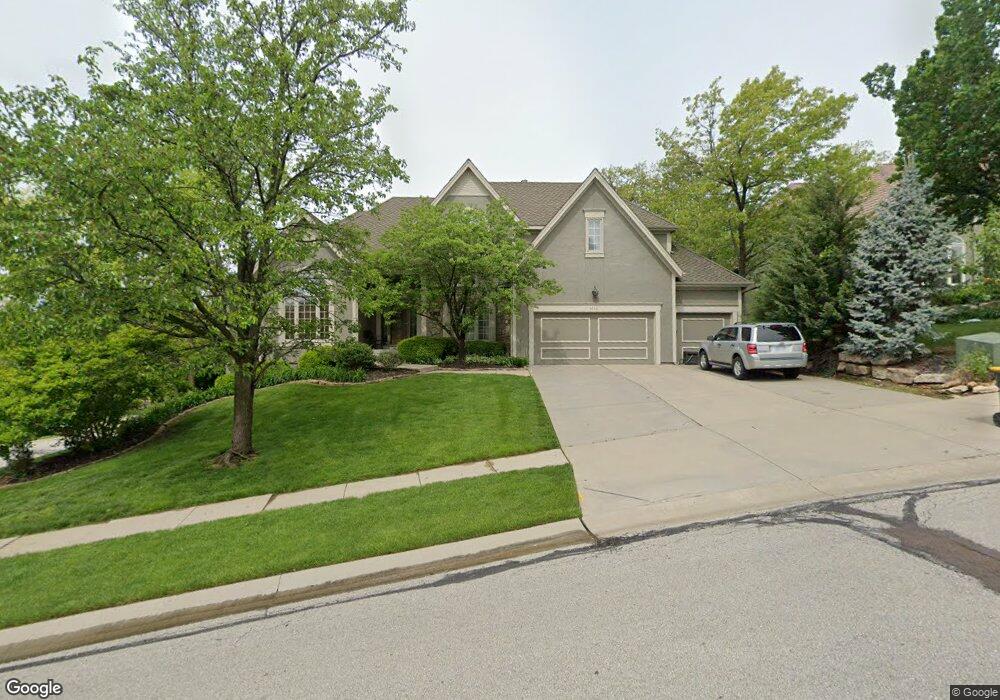 4948 Alden St, Shawnee, KS 66216 - photo 1