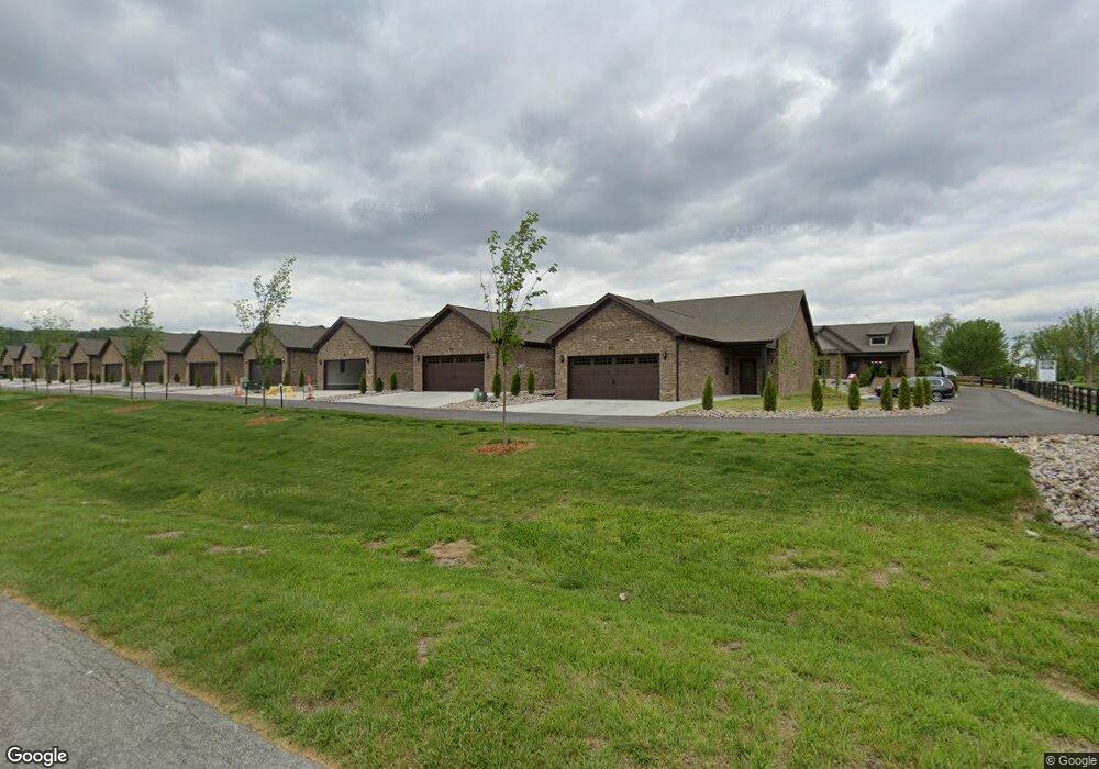 903 Glenwood Gardens Dr unit 15 Drive, New Albany, IN 47150 - photo 1