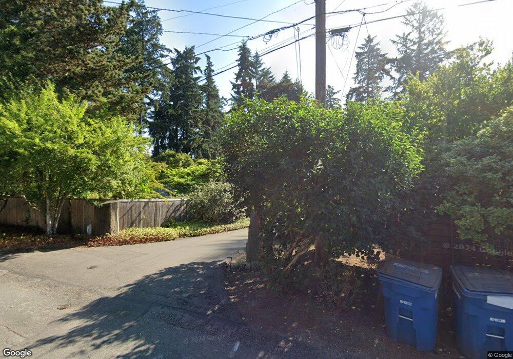 4726 91st Ave SE, Mercer Island, WA 98040 - photo 1