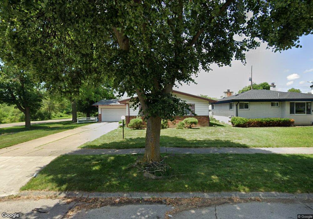 2056 Whittlesey St, Flint, MI 48503 - photo 1