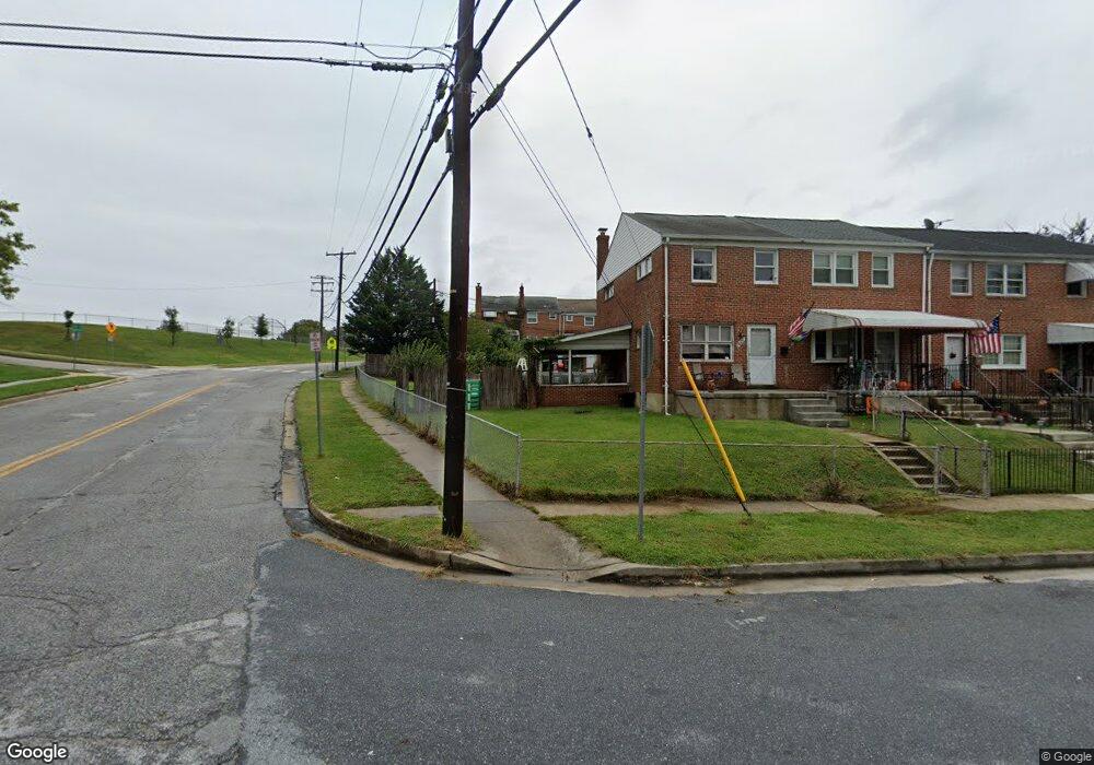 4401 Scotia Rd, Halethorpe, MD 21227 - photo 1