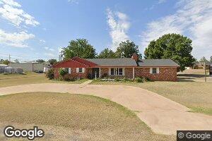 513 N 7th St, Mountain View, OK 73062