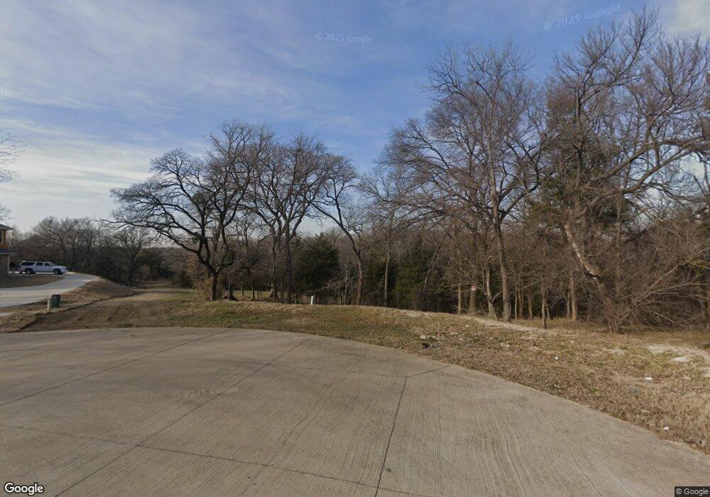 1024 Mesquite Ct, Grand Prairie, TX 75104 - photo 1