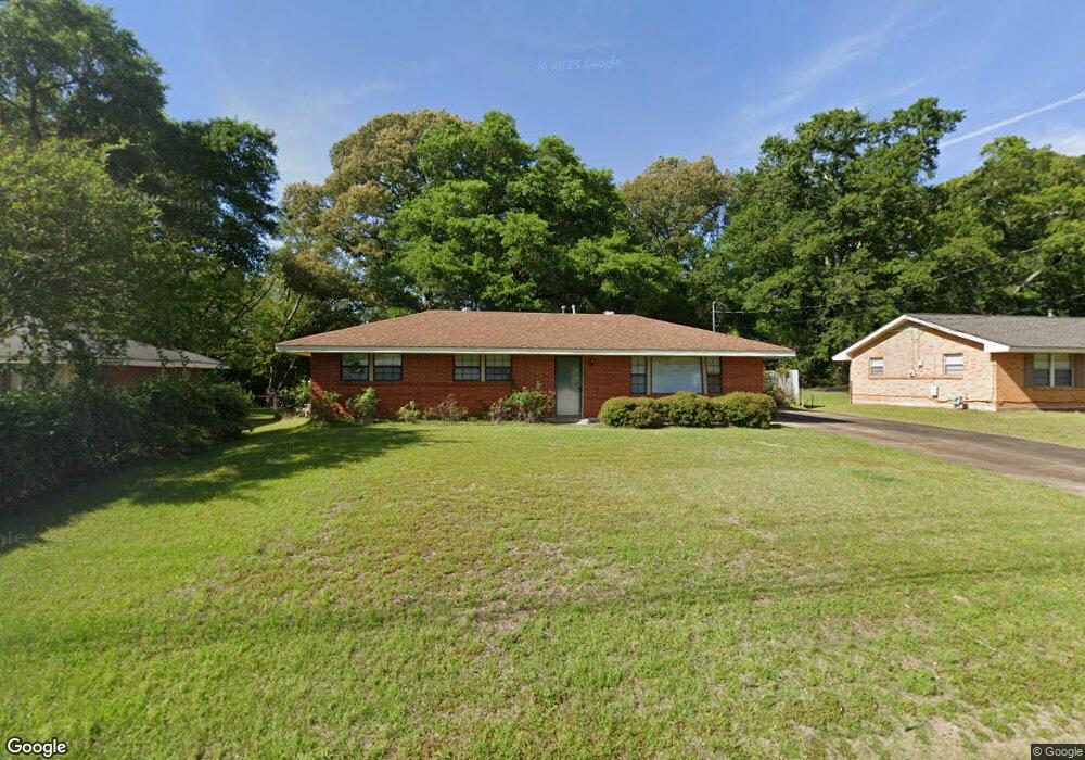 124 Patrick St, Prattville, AL 36067 - photo 1