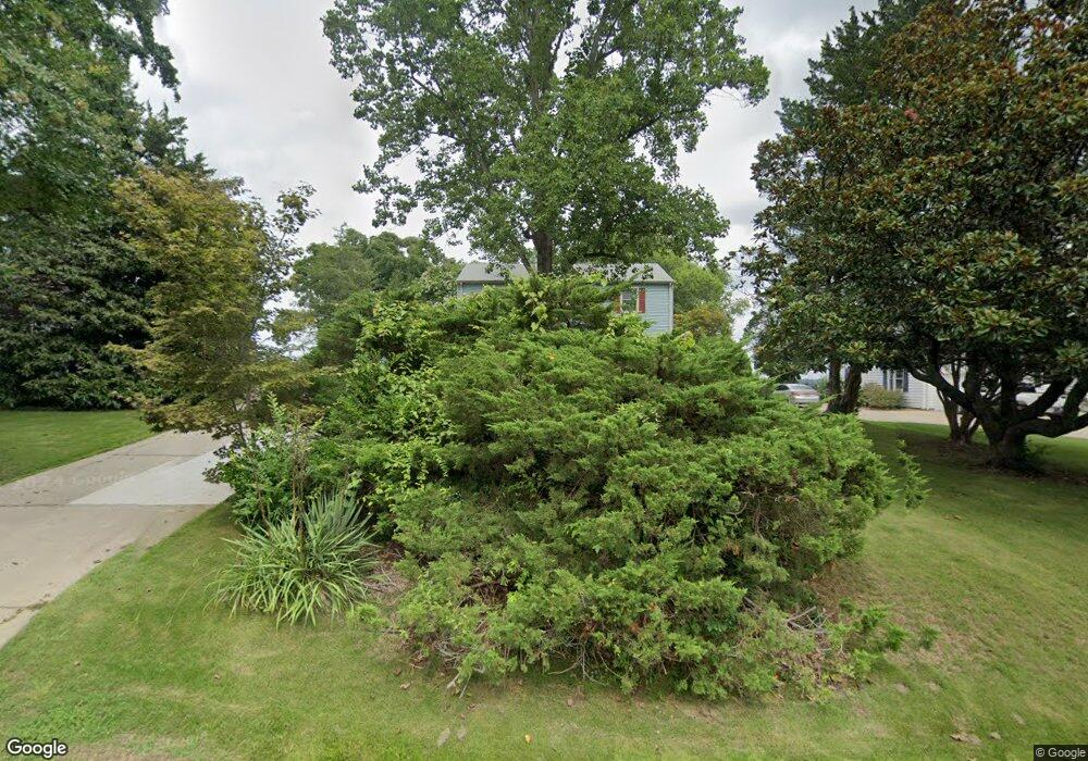 1113 Marl Bank Dr, Hopewell, VA 23860 - photo 1