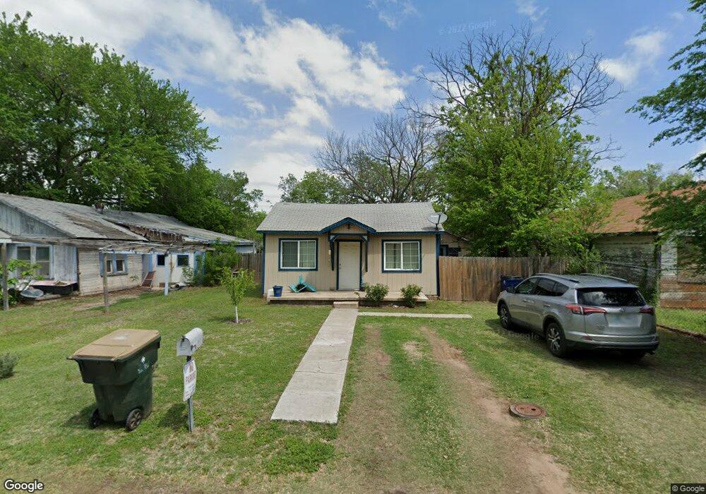 205 W Maple Ave, Duncan, OK 73533 - photo 1