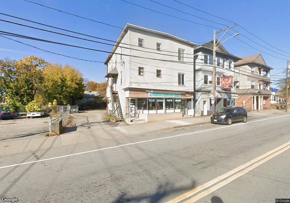 9 E Main St, Webster, MA 01570 - photo 1