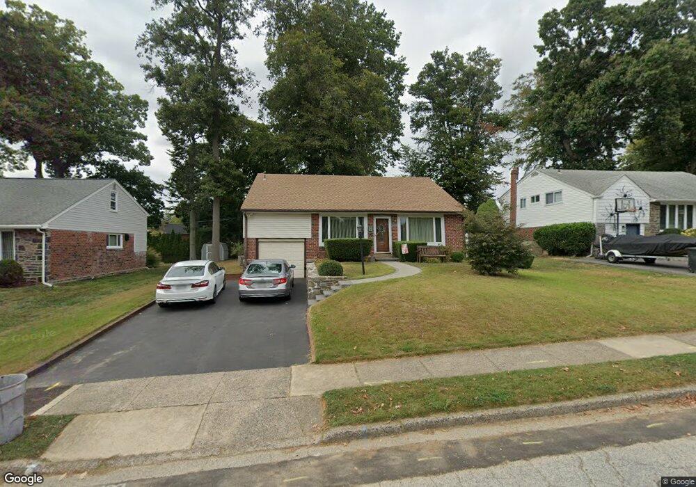 2241 Cambridge Rd, Broomall, PA 19008 - photo 1