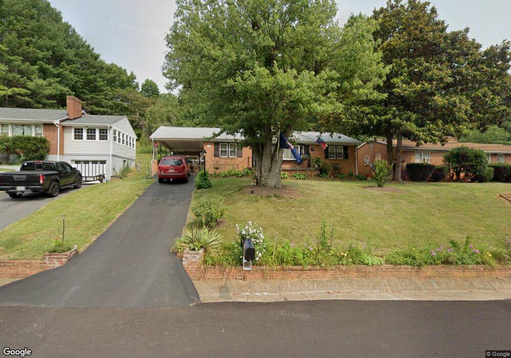 113 Robinhood Rd, Staunton, VA 24401 - photo 1