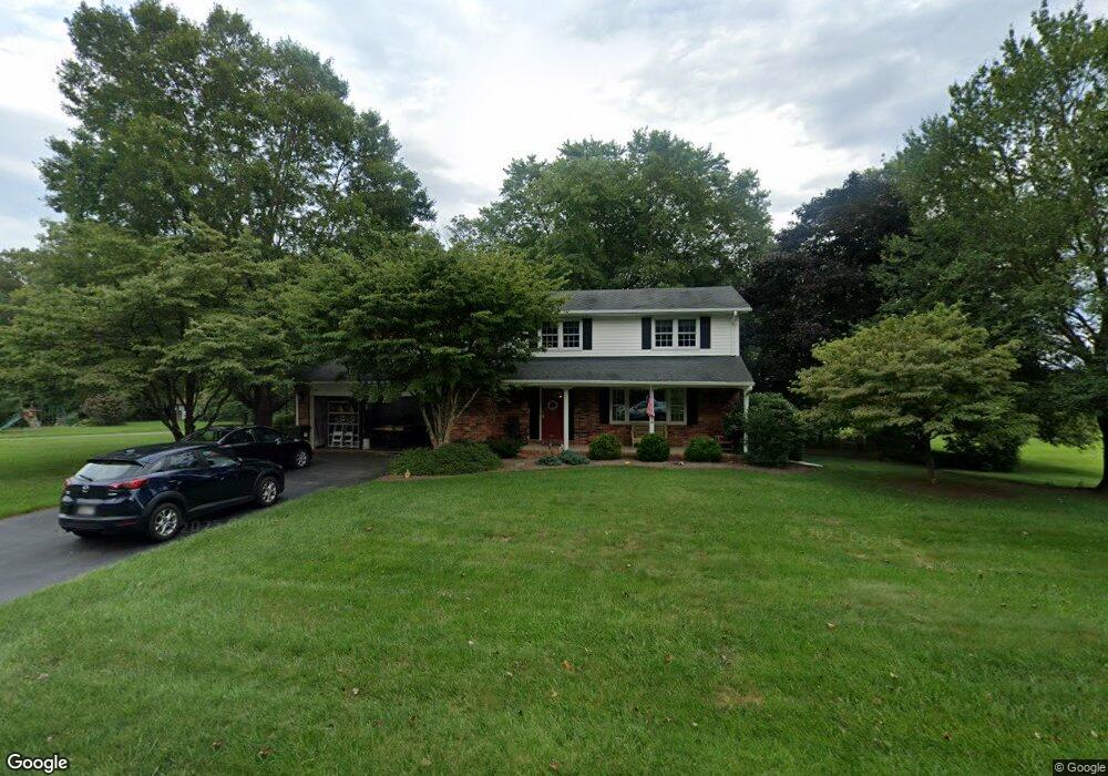 901 Lee Ave, Sykesville, MD 21784 - photo 1