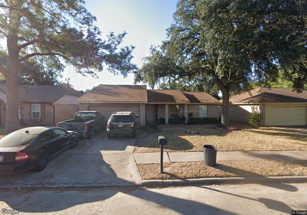 8143 Split Pine Dr, Houston, TX 77040 - photo 1