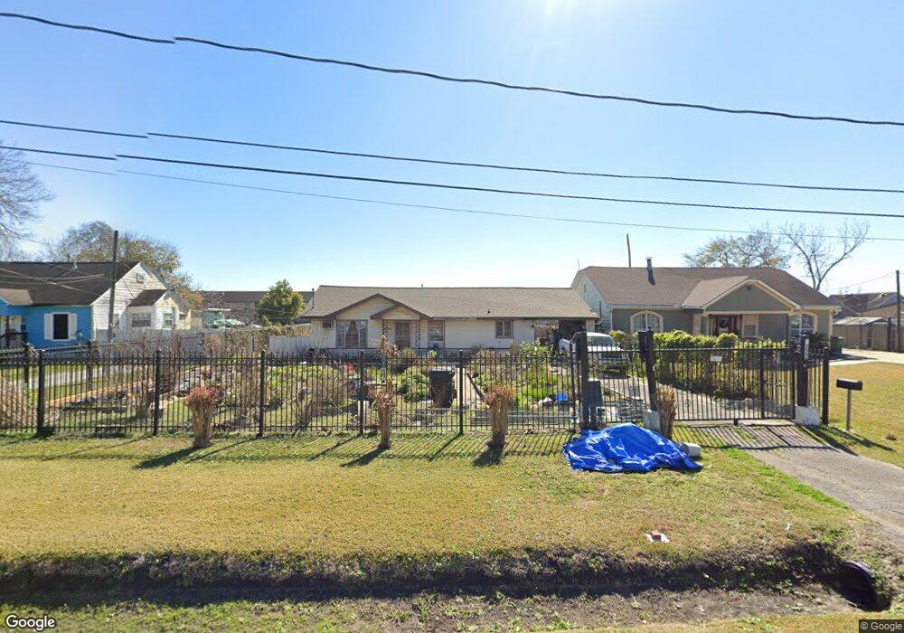 8222 Jennings St, Houston, TX 77017 - photo 1