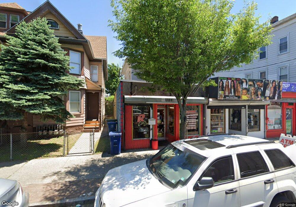 1092 E Main St, Bridgeport, CT 06608 - photo 1