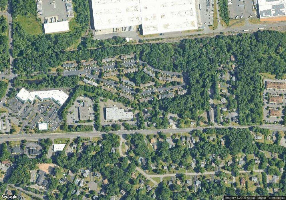 39 Lackawanna Trail, Suffern, NY 10901 - photo 1