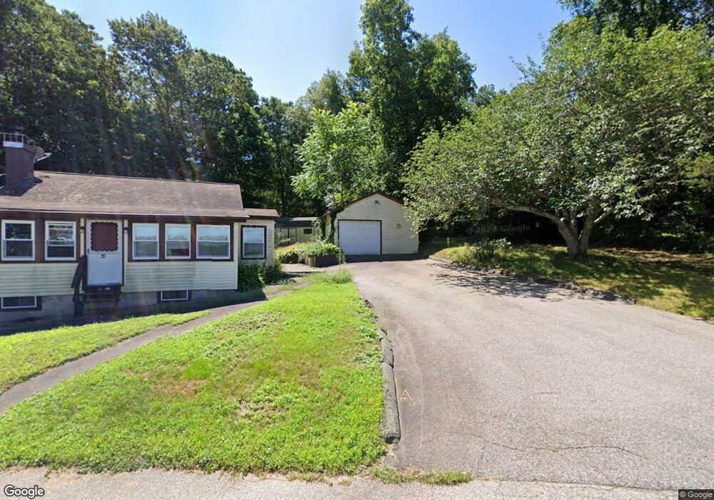 33E Laurel Point Dr, Oakdale, CT 06370 - photo 1