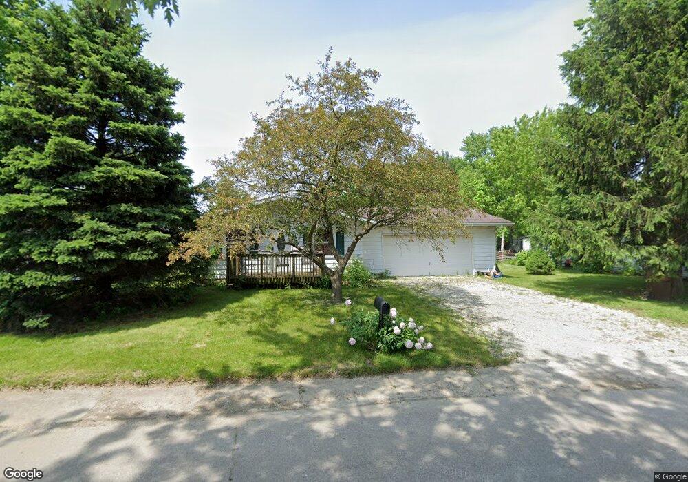 1313 W Central Ave, Bluffton, IN 46714 - photo 1