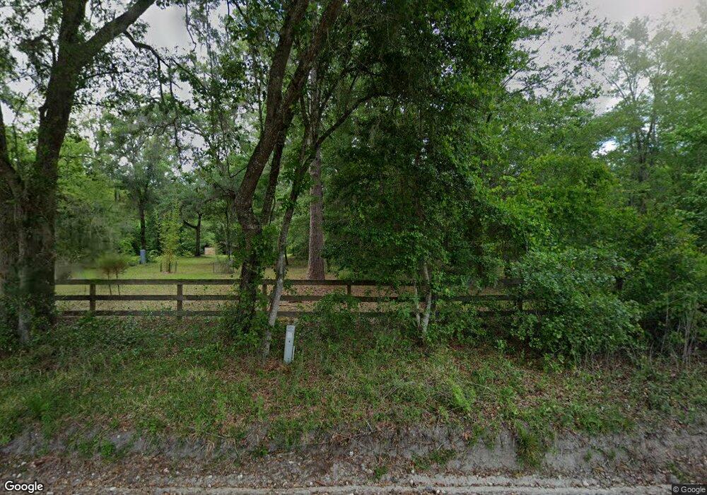 859 SE Rogers Dr, Lulu, FL 32061 - photo 1