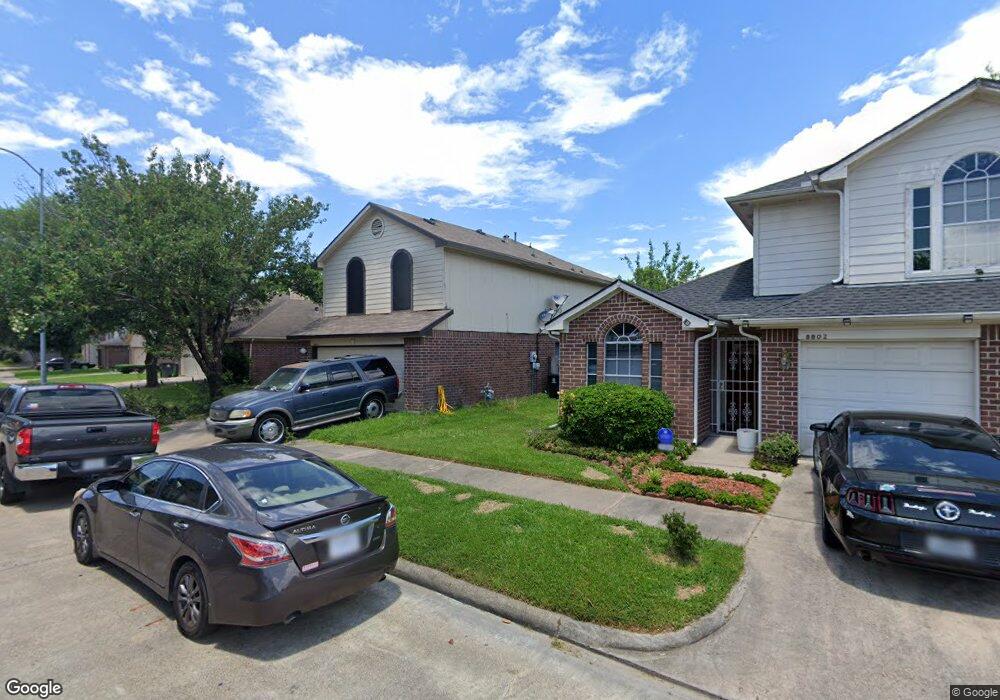 8810 Cold Lake Dr, Houston, TX 77088 - photo 1
