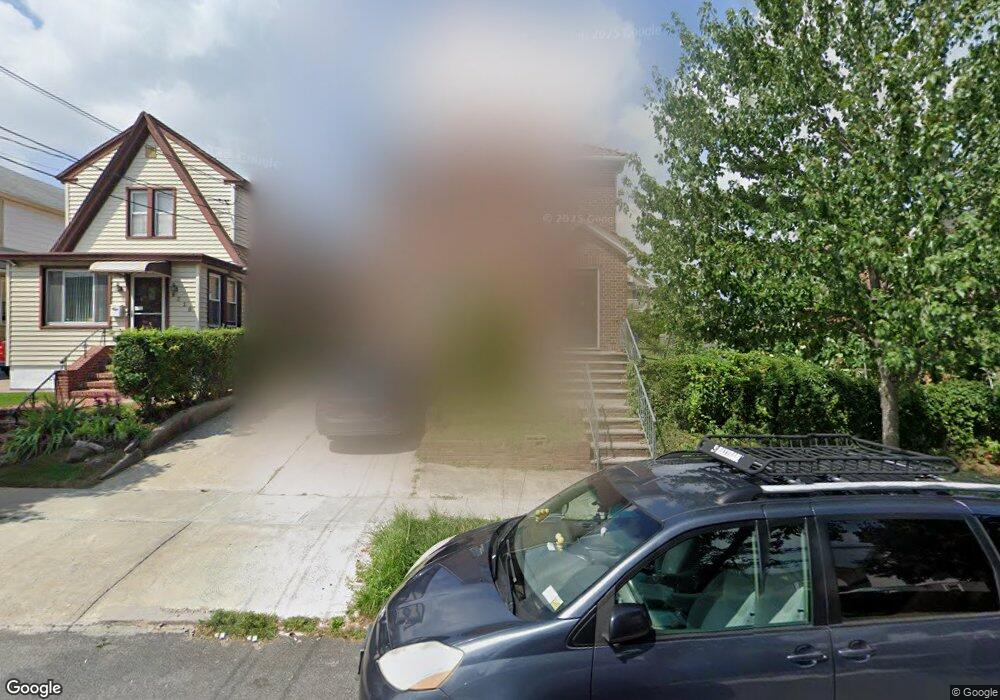 4512 160th St, Flushing, NY 11358 - photo 1