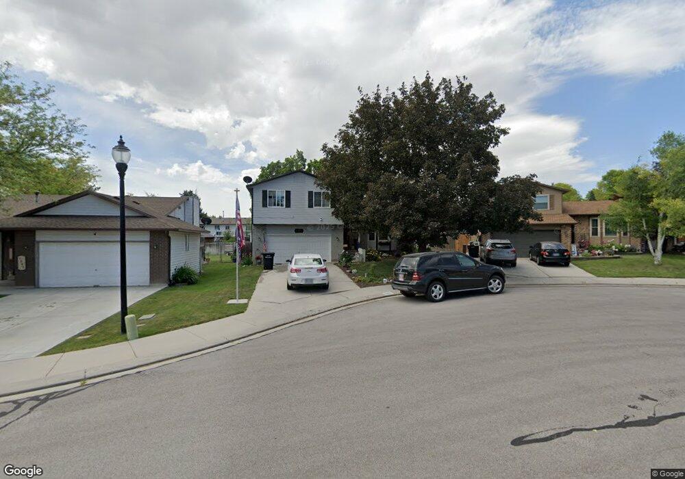 5353 Arbutus Cir, West Jordan, UT 84081 - photo 1