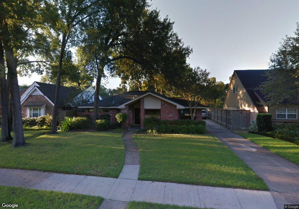6215 Lindyann Ln, Houston, TX 77008 - photo 1