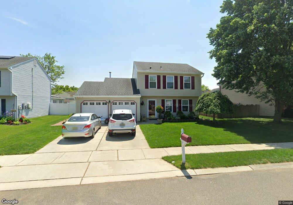 113 Robins Run W, Swedesboro, NJ 08085 - photo 1