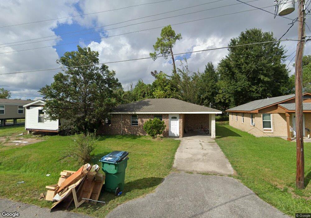 309 Carol St, Thibodaux, LA 70301 - photo 1